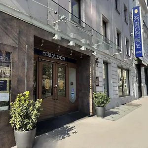 4* ホテル メルキュール セクション
