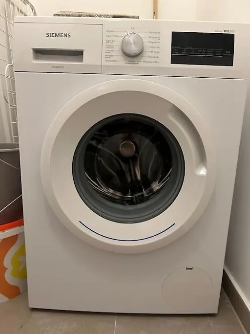 Sehr Schoene Und Gemuetliche Wohnung - Perfekte U-Bahn Anbindung Vienna Apartment
